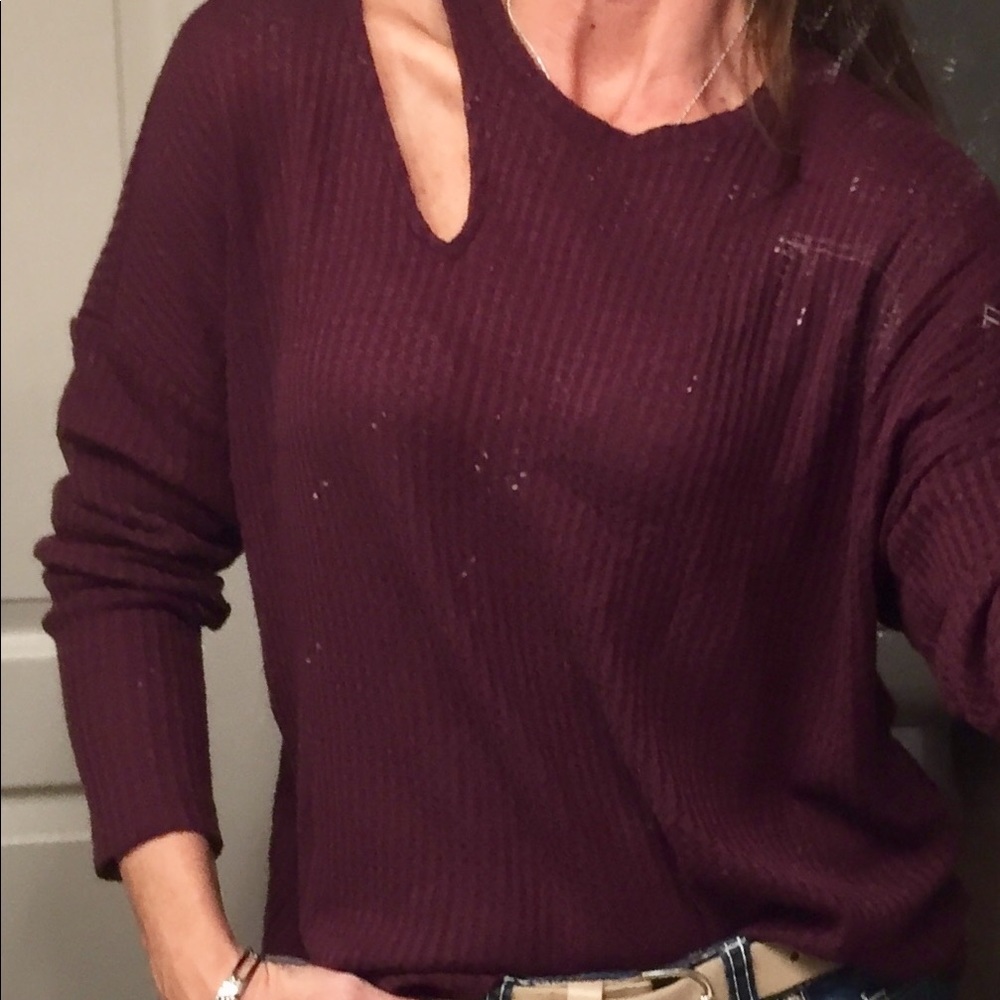 From Express! Super cute top😍